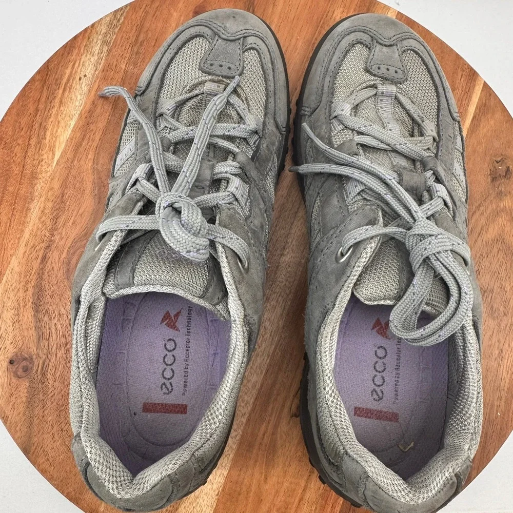 Ecco Gray Leather Mesh Hiking Trail‎ Walking Shoes Comfort Size 39 US 8.5